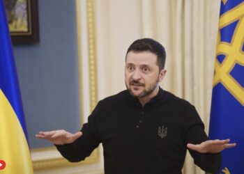 Před několika dny unikl do ukrajinských médií tajný Zelenského rozkaz